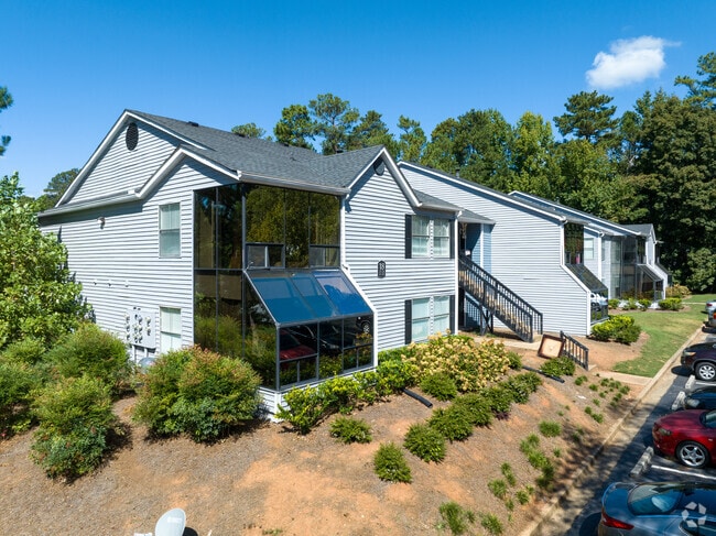 Building Photo - Enclave Residences LLC