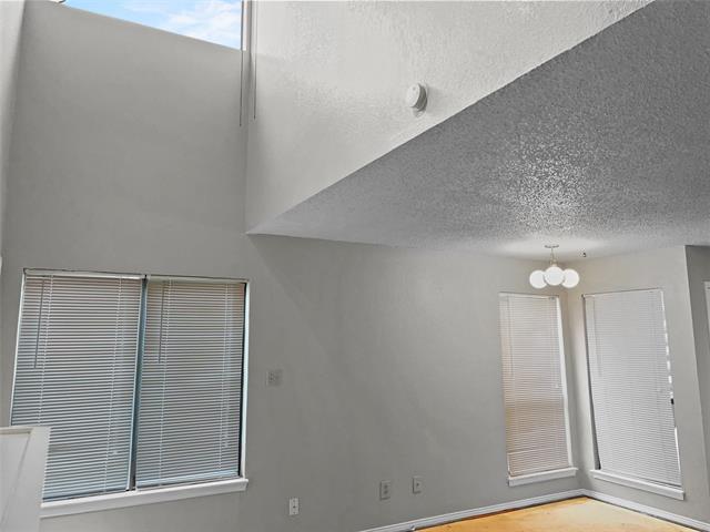 Building Photo - 2305 Basil Dr