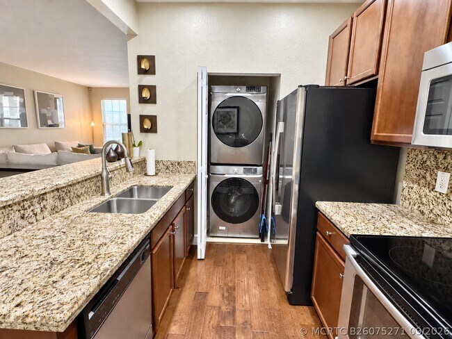 Foto del edificio - 14749 SW 11th Ct