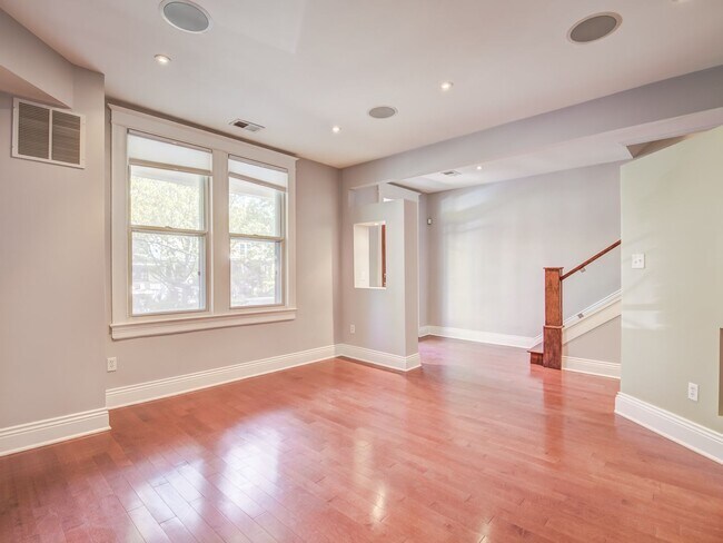 Building Photo - 4510 Iowa Ave NW