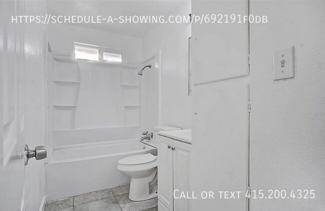 Foto del edificio - 916 Carson St
