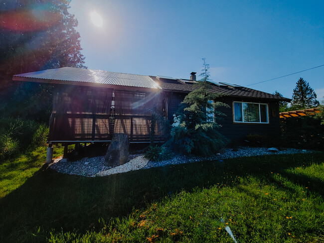 Building Photo - 9563 Delta Line Rd