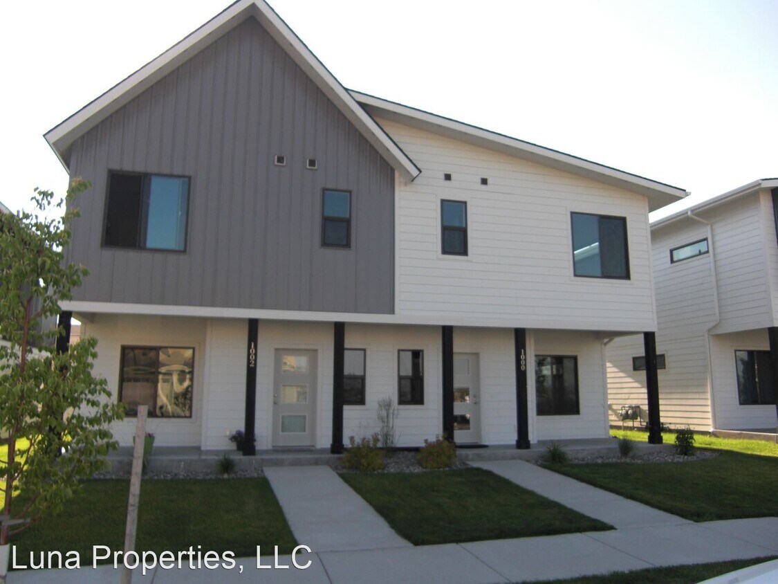 3 br, 2.5 bath House 1002 Rosa Way House Rental in Bozeman, MT