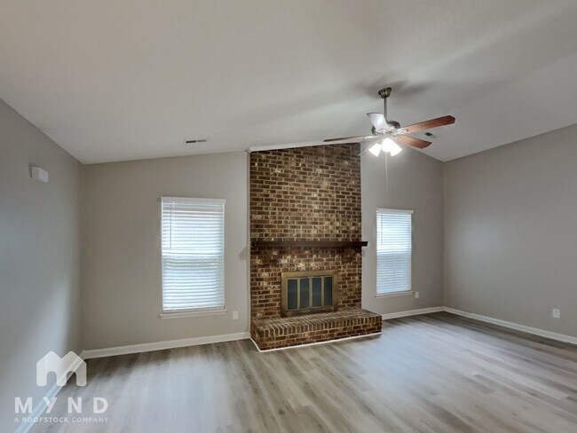 Building Photo - 4920 Harri Ann Dr