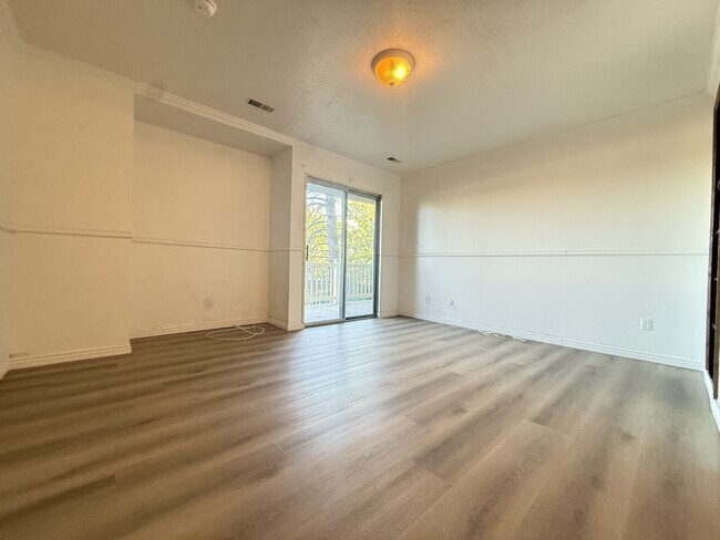 Foto del edificio - 88 W 50 S