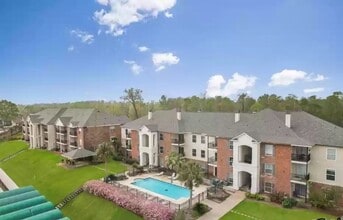 Building Photo - 12430 River Highlands Dr