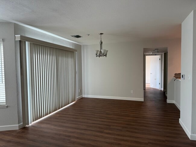 Dining Area - 1201 Alta Vista Ct
