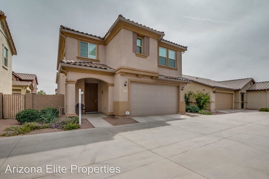 Foto principal - 3 br, 2.5 bath House - 6814 E Posada Circle