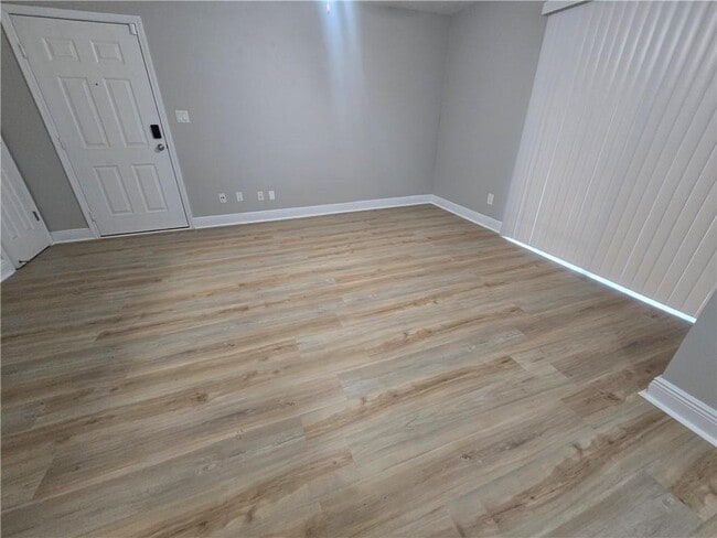 Foto del edificio - 2205 Santa Fe Pkwy