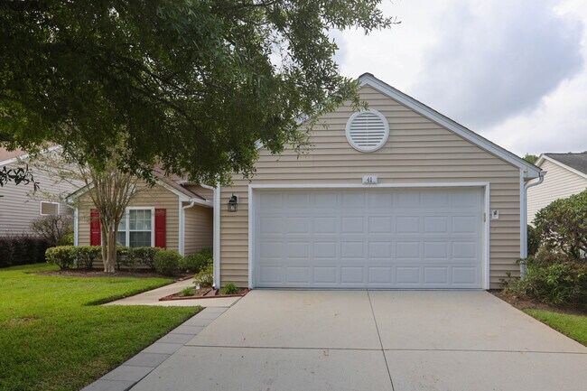 Building Photo - 41 Coburn Dr E