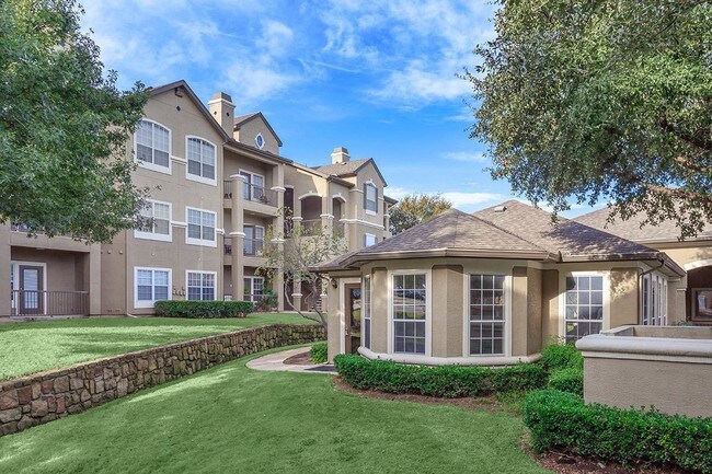Wade Crossing Apartment Homes Frisco Tx Apartments Com