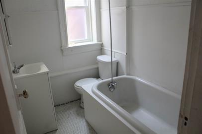 Building Photo - 3926 Utah St