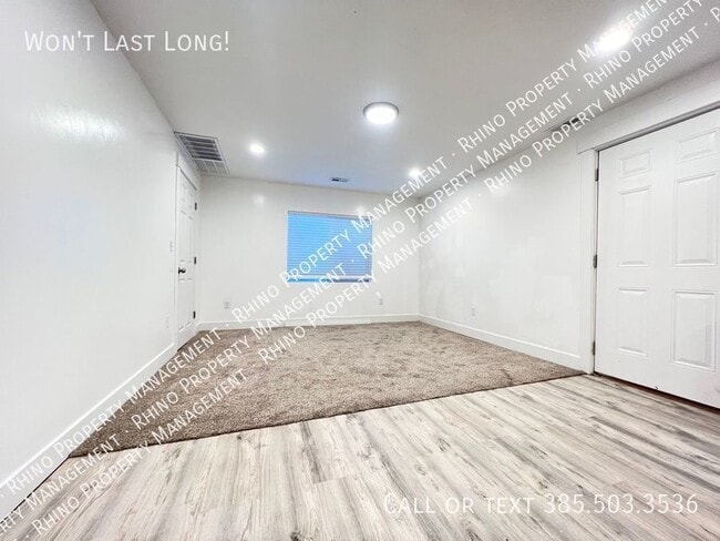 Building Photo - REDUCED RENT! 2 Bedroom/1 Bathroom Duplex ...