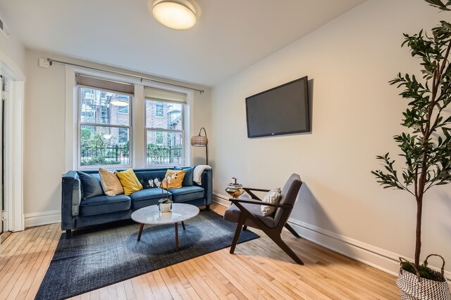 Foto del edificio - 2119 W Moffat St
