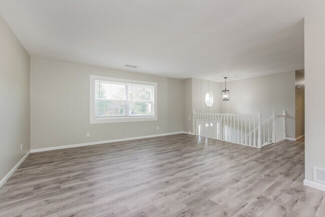 Foto del edificio - Spacious 3-Bedroom Home in Mason, OH