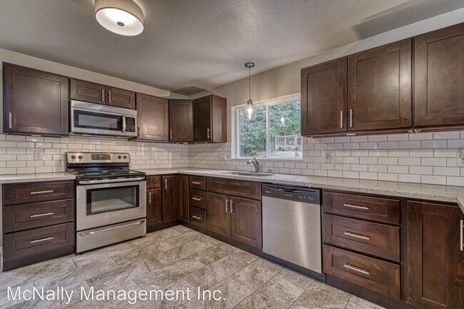 Building Photo - 3 br, 1.5 bath House - 9321 Crescent Valle...