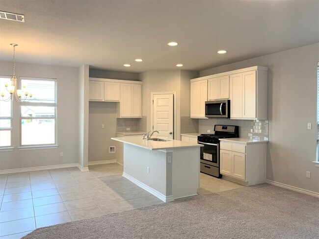 Foto del edificio - 3-Bedroom Home in the Alterra Community - ...