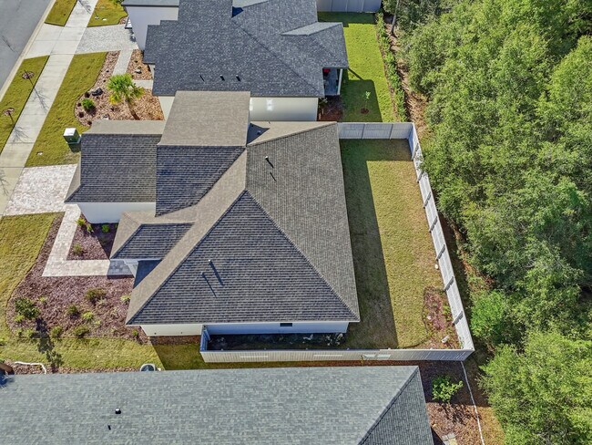 Foto del edificio - 534 SW 145th Dr