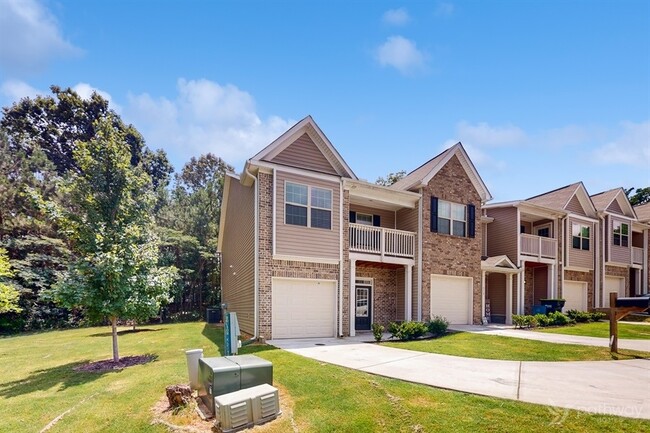 Building Photo - 201 Hydrangea Ct