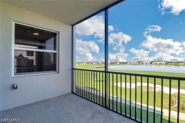 Foto del edificio - 5749 Double Eagle Cir