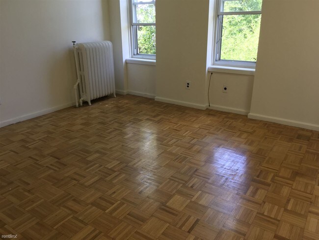 Building Photo - 3272 34th St