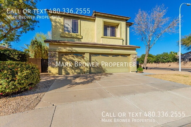 Photo - 1462 W Roadrunner Dr- House
