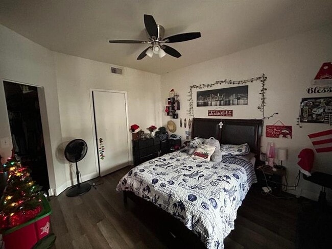 Foto del edificio - 2445 SW 18th Terrace