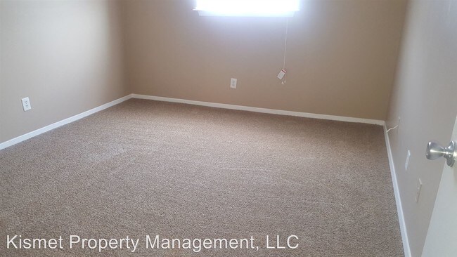 Foto del edificio - 3625-3625 Forrest Ave