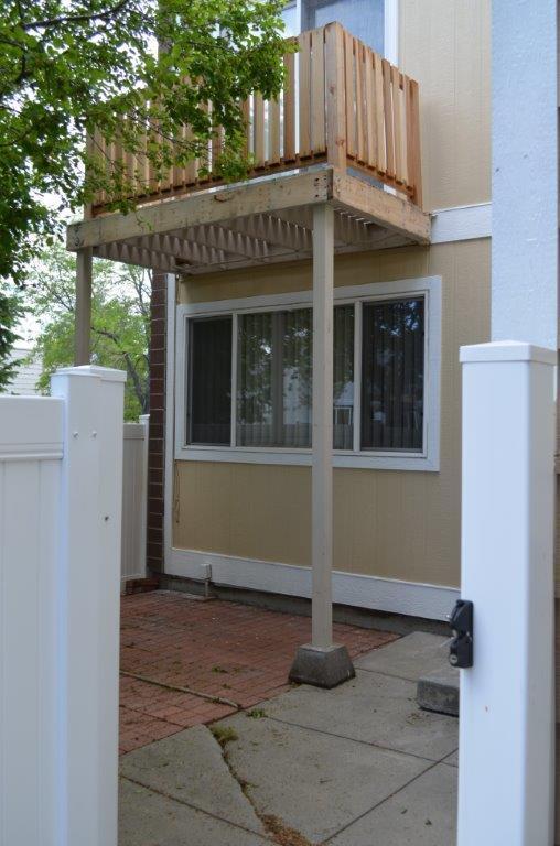 Building Photo - 1610 Roadrunner Pl