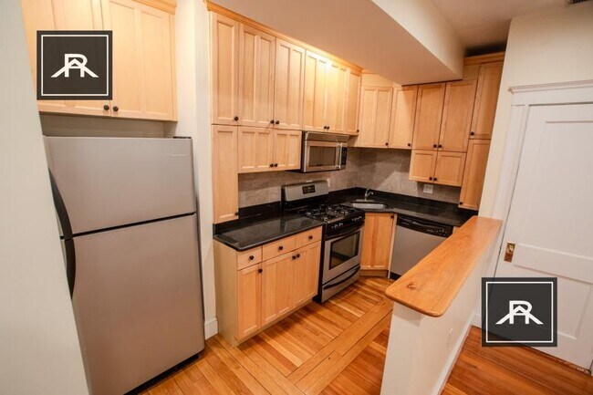 Foto del edificio - 2 bedroom in Brookline MA 02446