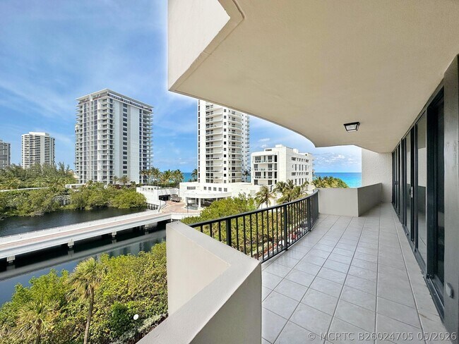 Building Photo - 4200 N Ocean Dr
