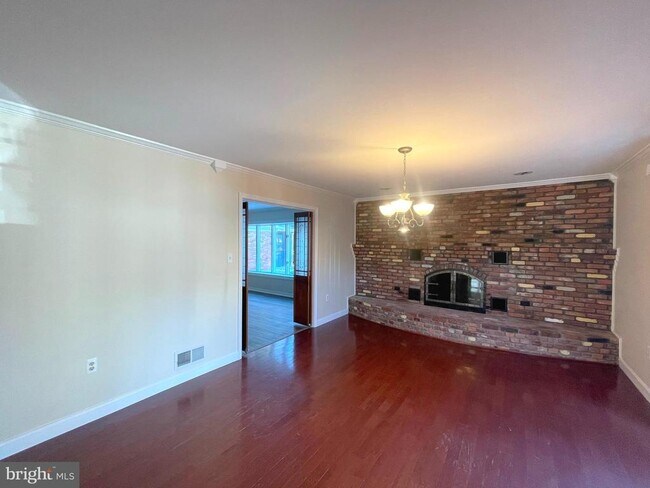 Foto del edificio - 11717 Rivershore Dr