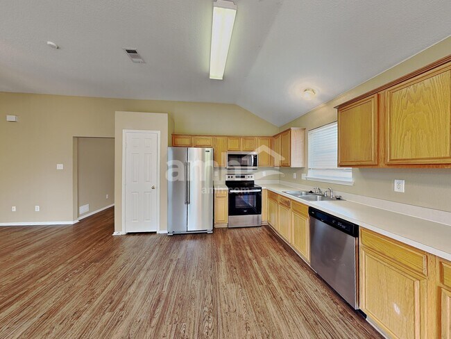 Foto del edificio - 432 Round Rock Rd