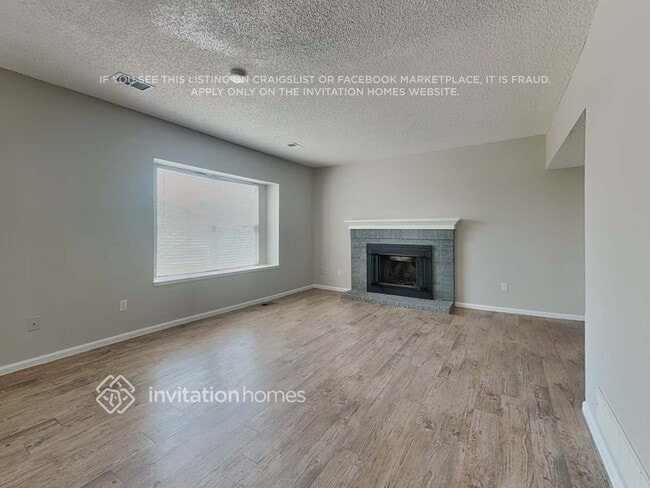Building Photo - 4610 E 105th Dr