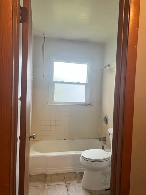 Bathdroom - 2432 Cypress Dr