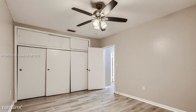 Foto del edificio - 3 br, 2 bath House - 948 NW 9th Ct