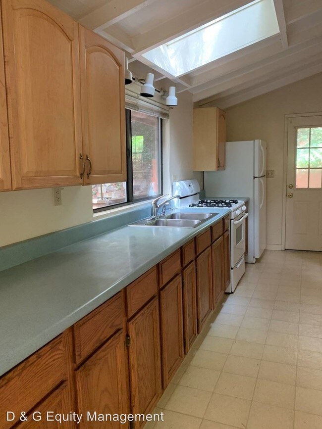 Building Photo - 3 br, 2 bath House - 17492 Hwy 116