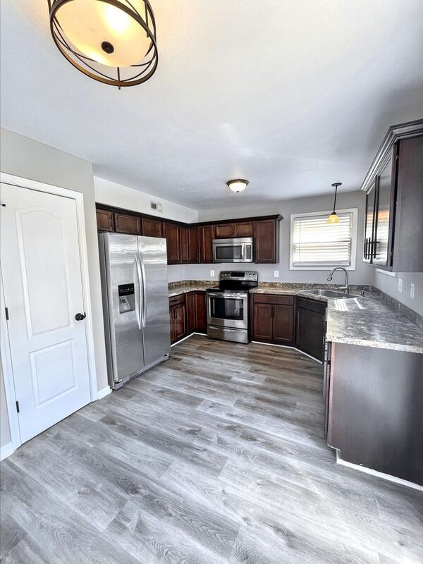 Building Photo - 3814 Harvest Ridge