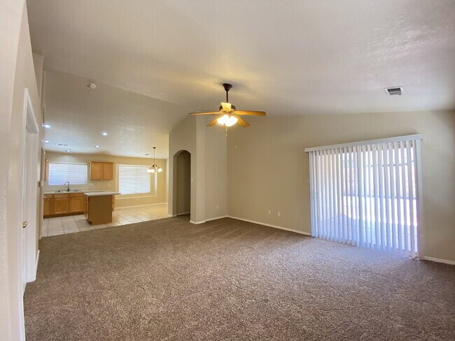 Building Photo - 4BR in Cabezon Subdivision