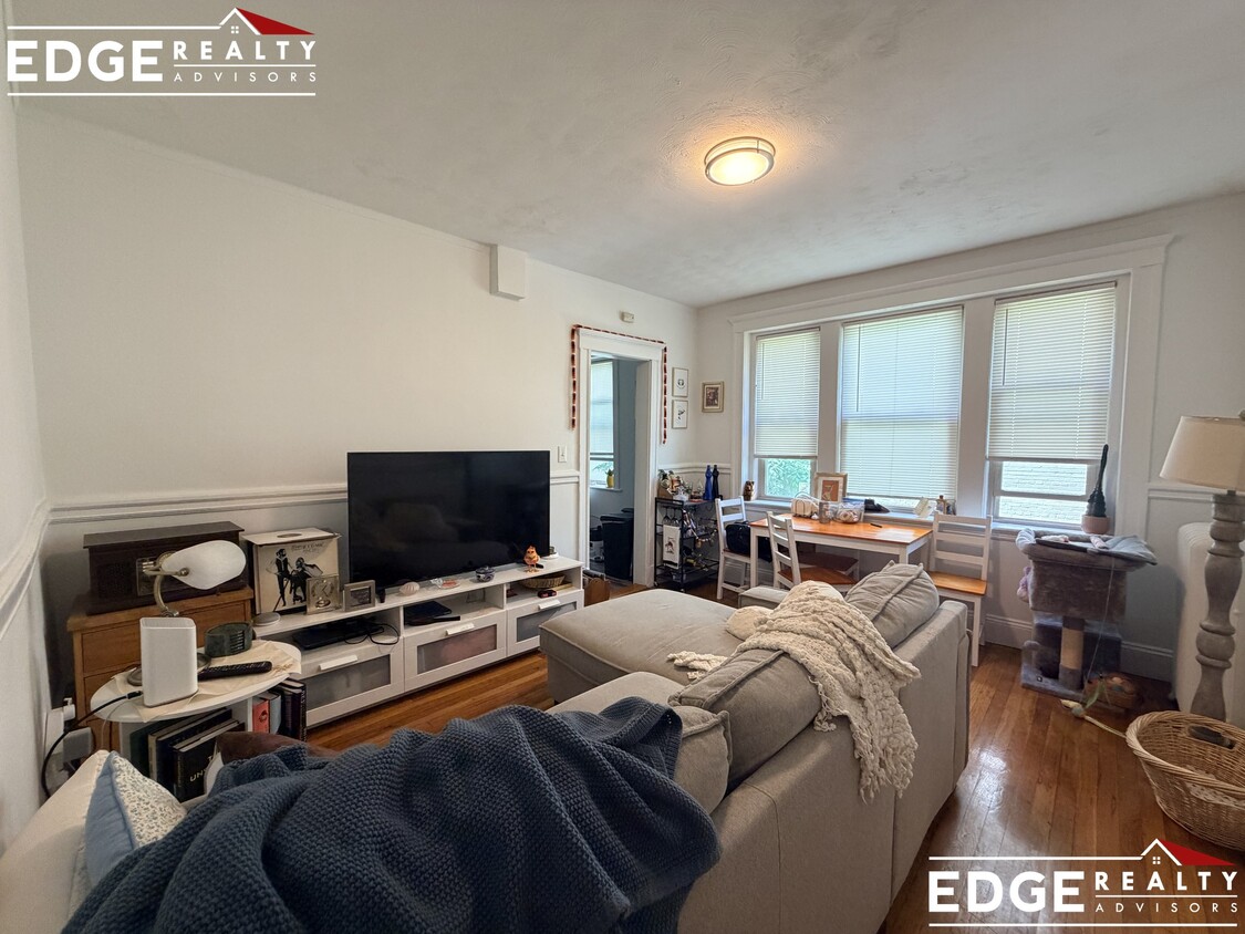 Photo - 264 Kelton St. Unit 2
