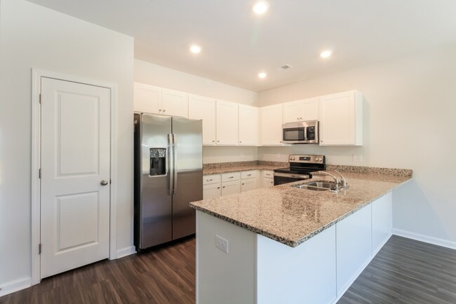 Building Photo - 364 Augustine Dr