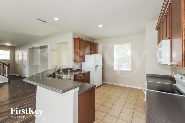Foto del edificio - 7114 Early Gold Ln
