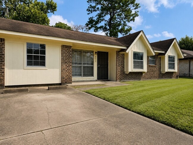 Building Photo - 6415 Heath St