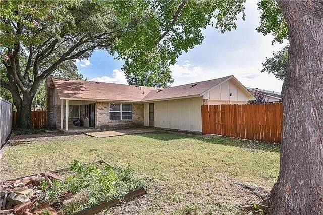 Building Photo - 1803 Richland Dr