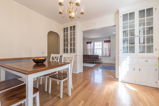 Foto del edificio - 129 Woodbine St