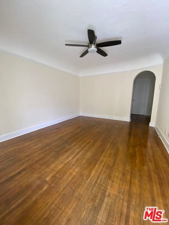 Building Photo - 1044 N Sweetzer Ave