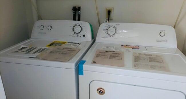 laundry area - 621 E Northampton St