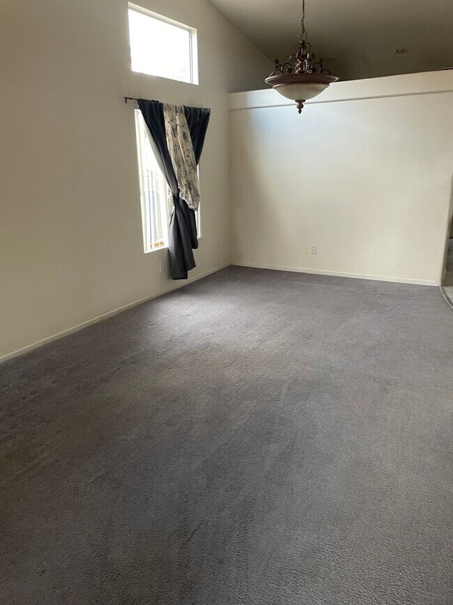 Building Photo - 4804 Marblecrest Ct