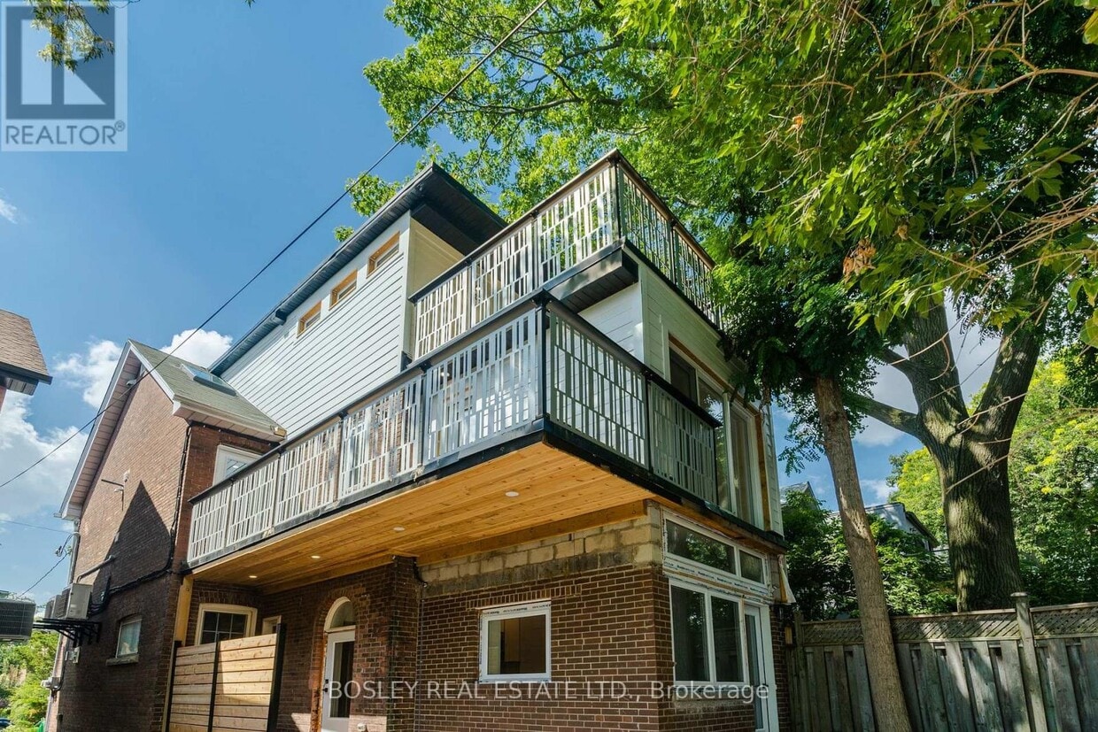 Photo principale - UPPER - 9 HAMBLY Ave