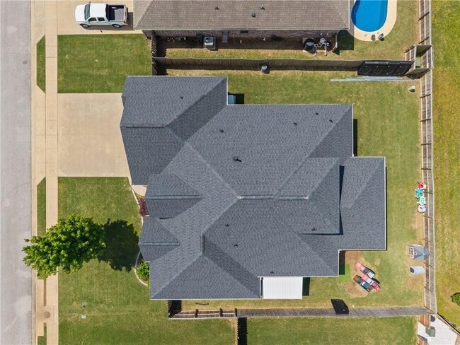 Foto del edificio - 5702 S 60th Pl